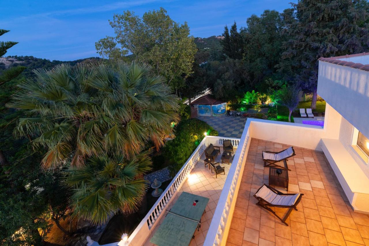 Small Paradise With Pool & Jacuzzi 