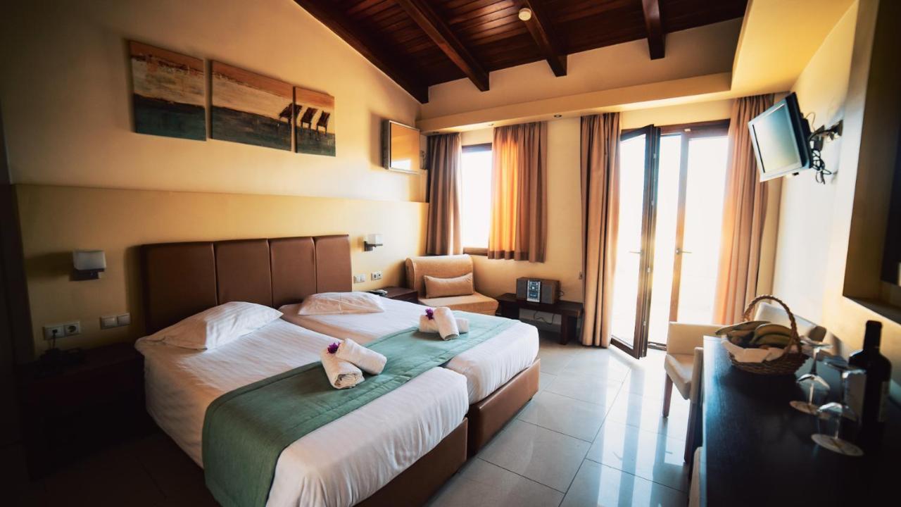 Lemnos Village 5*
