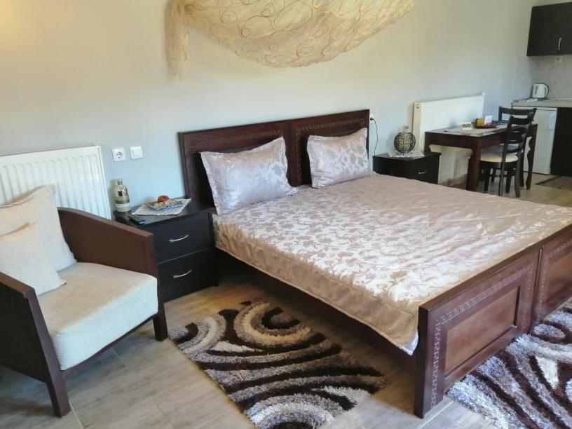 Guest house Athanasiou