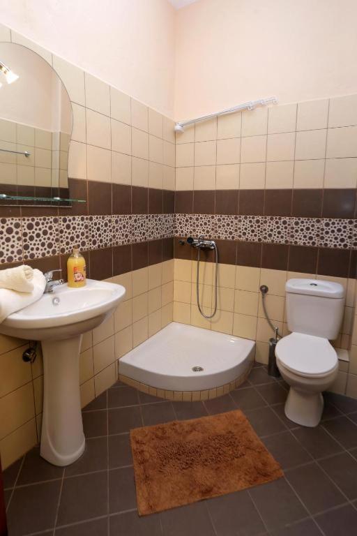 Markos 2 Aparthotel *