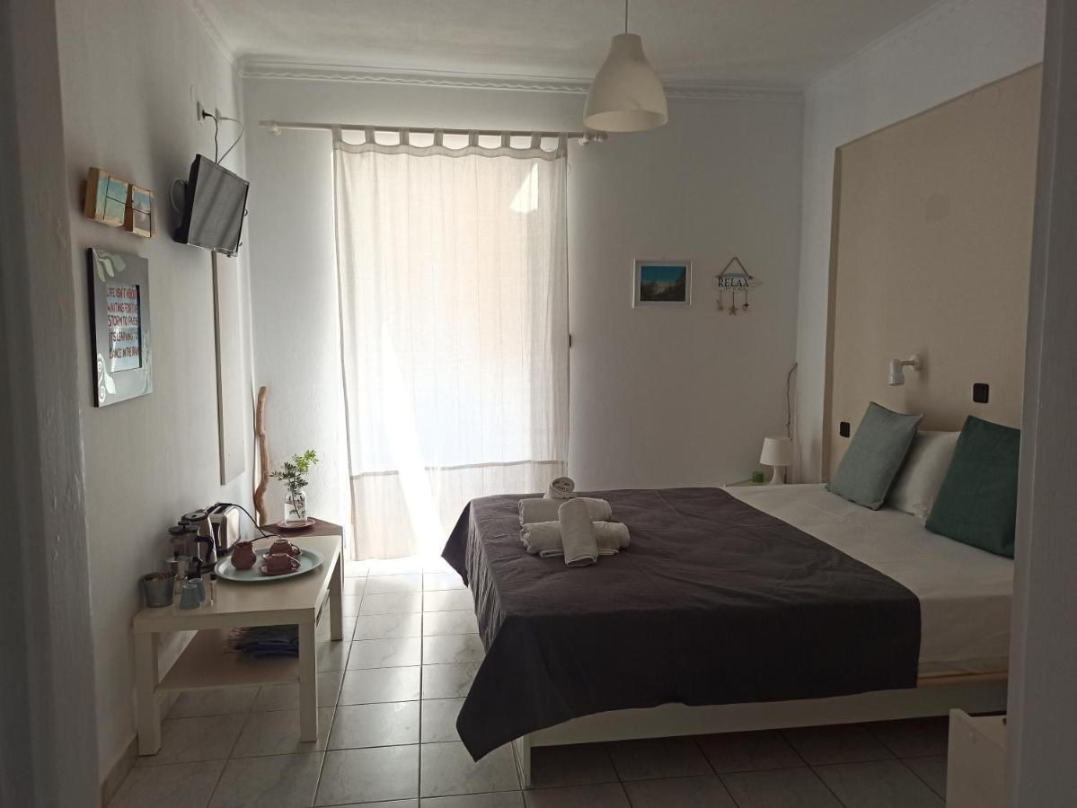 Heras Garden Apartment *