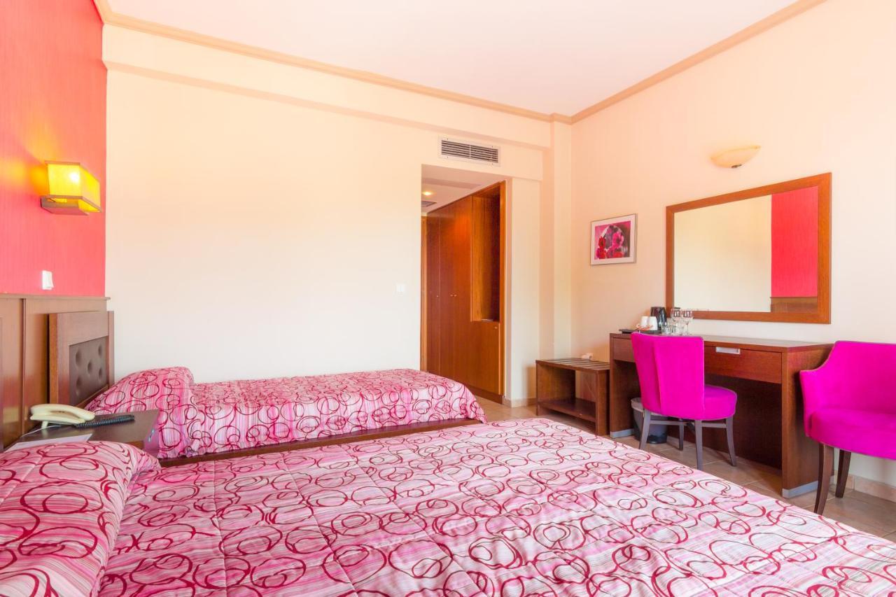 Hotel Ismaros