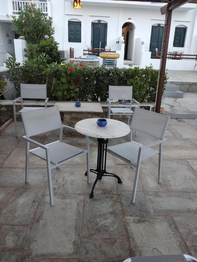 Margarita * Platis Gialos (Sifnos)