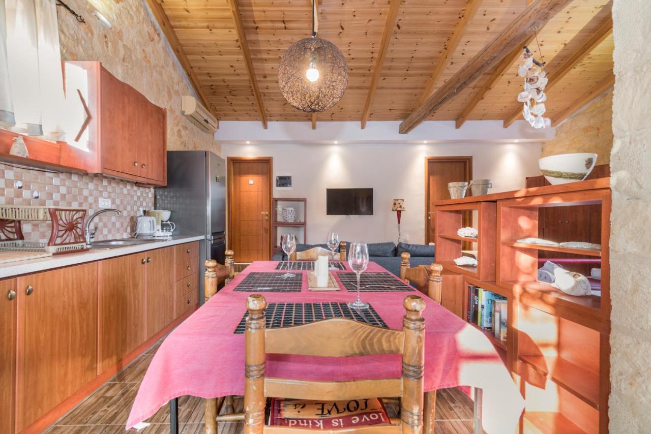 Casa Petra - Stone Country house