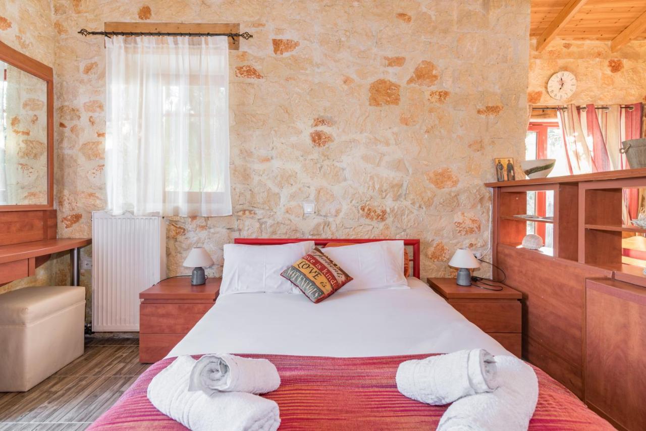 Casa Petra - Stone Country house