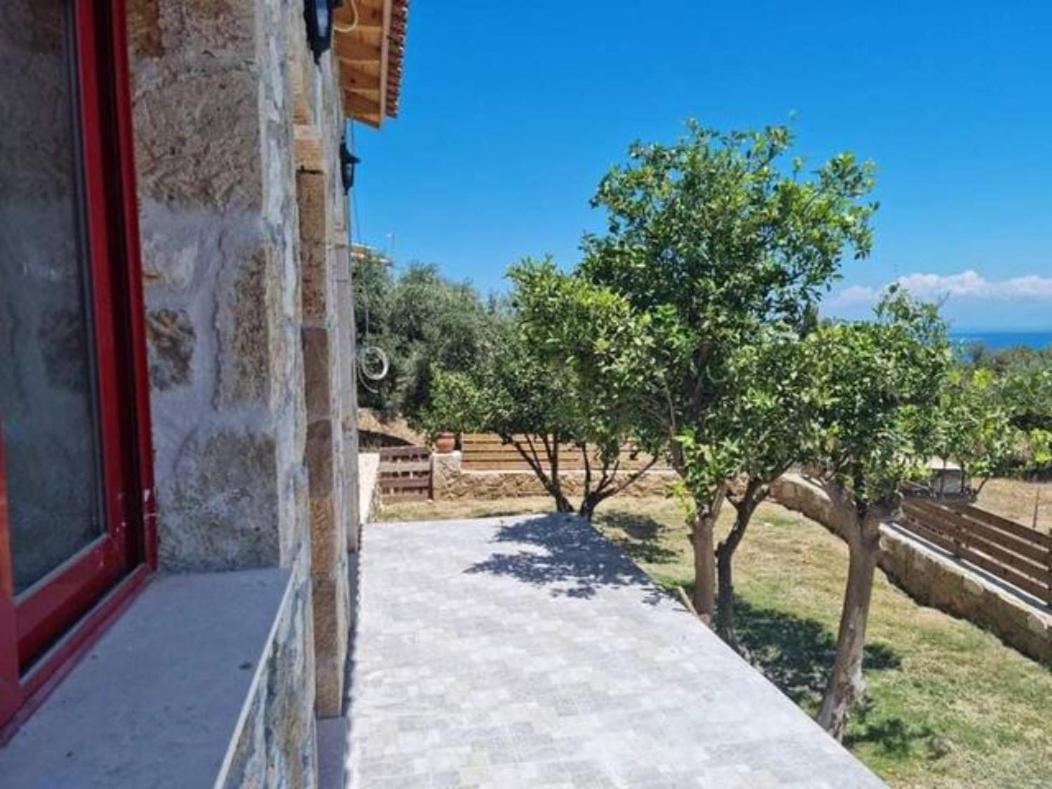 Casa Petra - Stone Argassi