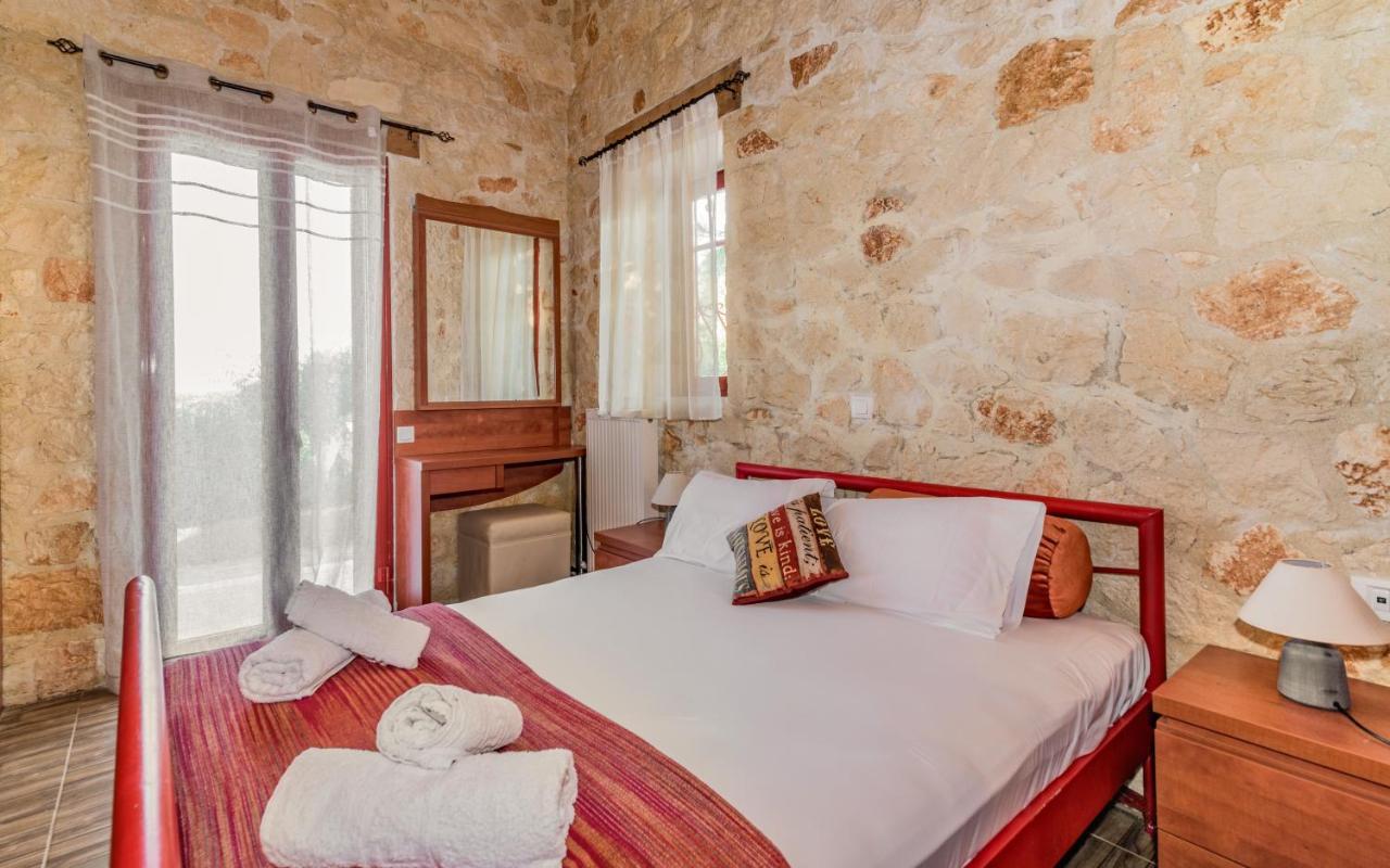 Casa Petra - Stone Country house