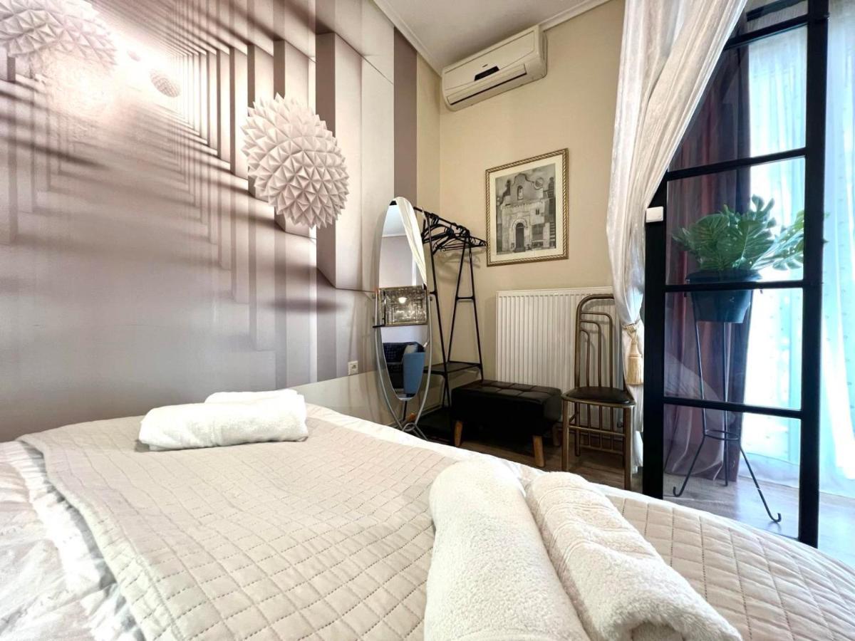 Luxury Seafront House Nearby Delphi Apartment Kirra