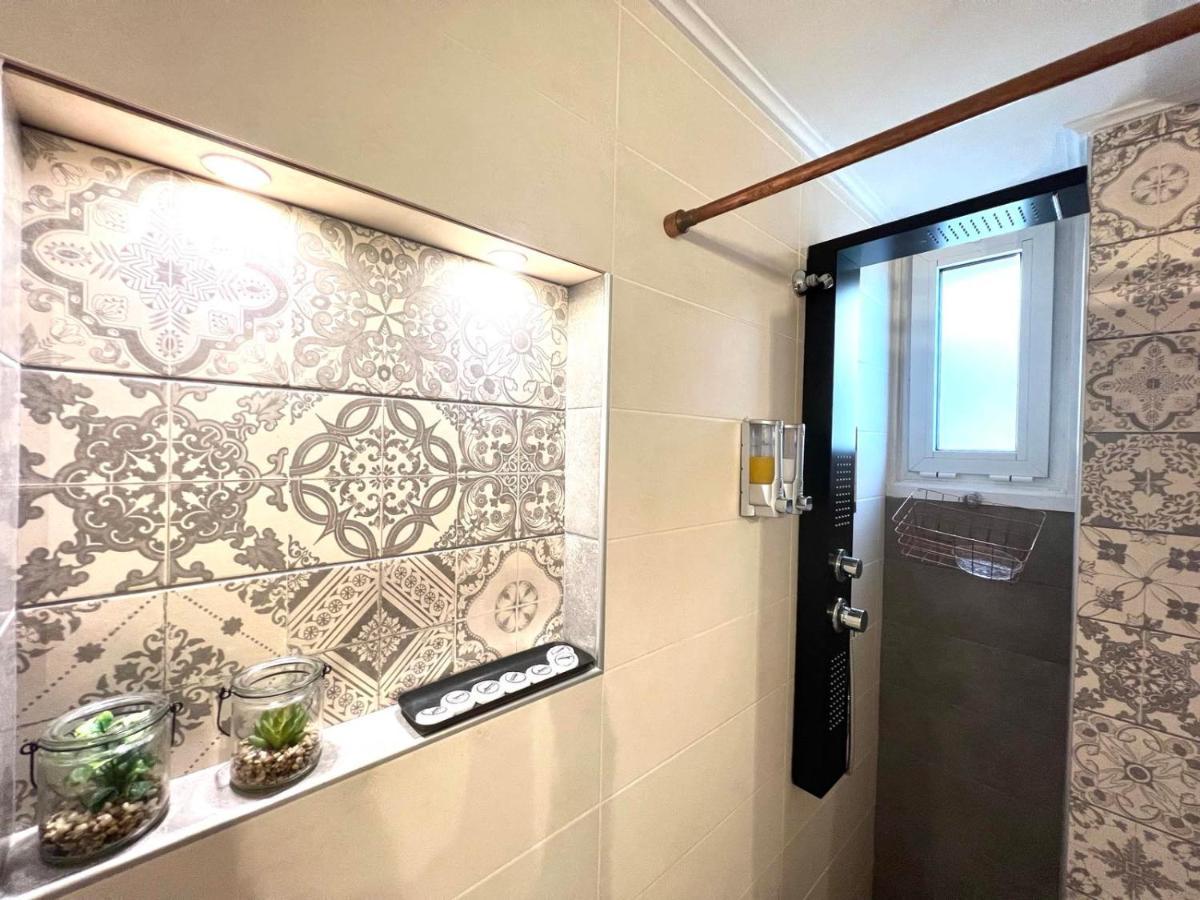 Apartment Luxury Seafront House Nearby Delphi