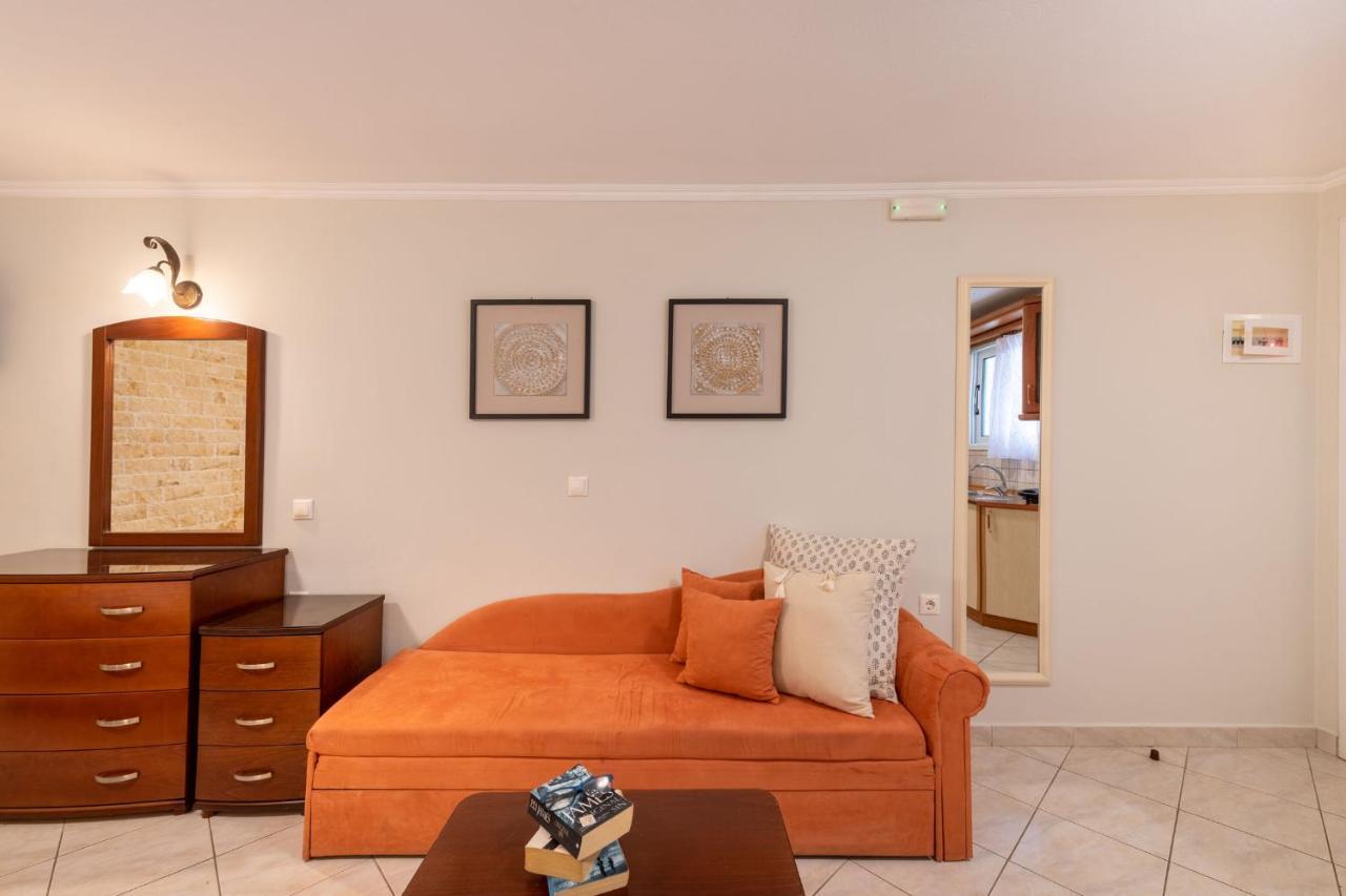 Aparthotel Sea Breeze & Agios Gordios (Corfu)