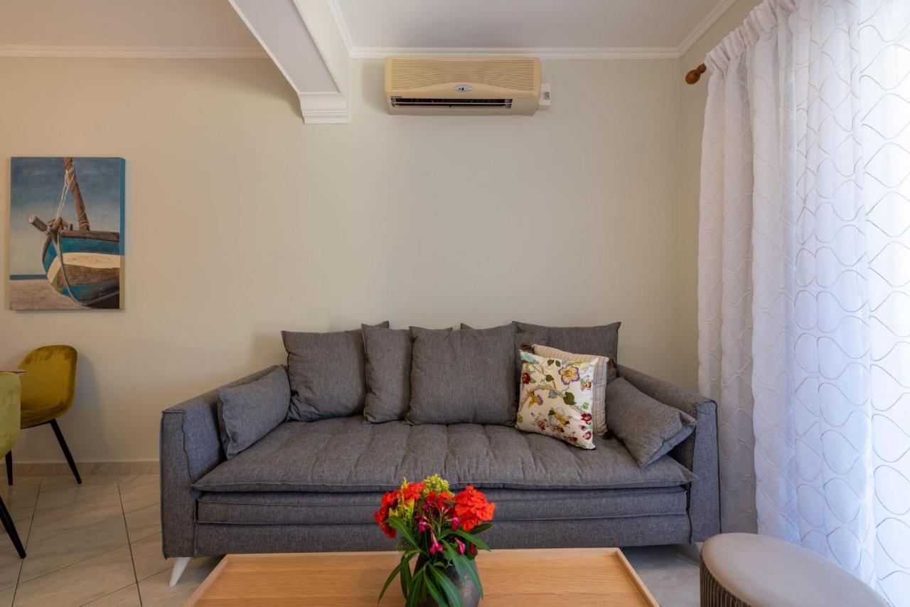 Sea Breeze & 2* Agios Gordios (Corfu)