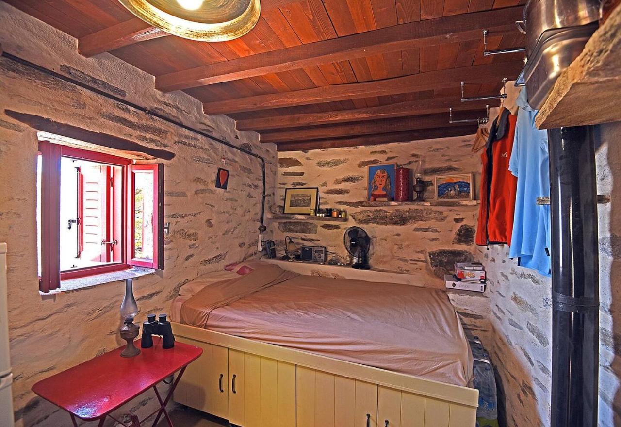 Holiday home Traditional Stone House 1bedroom, Sea View, Syros *