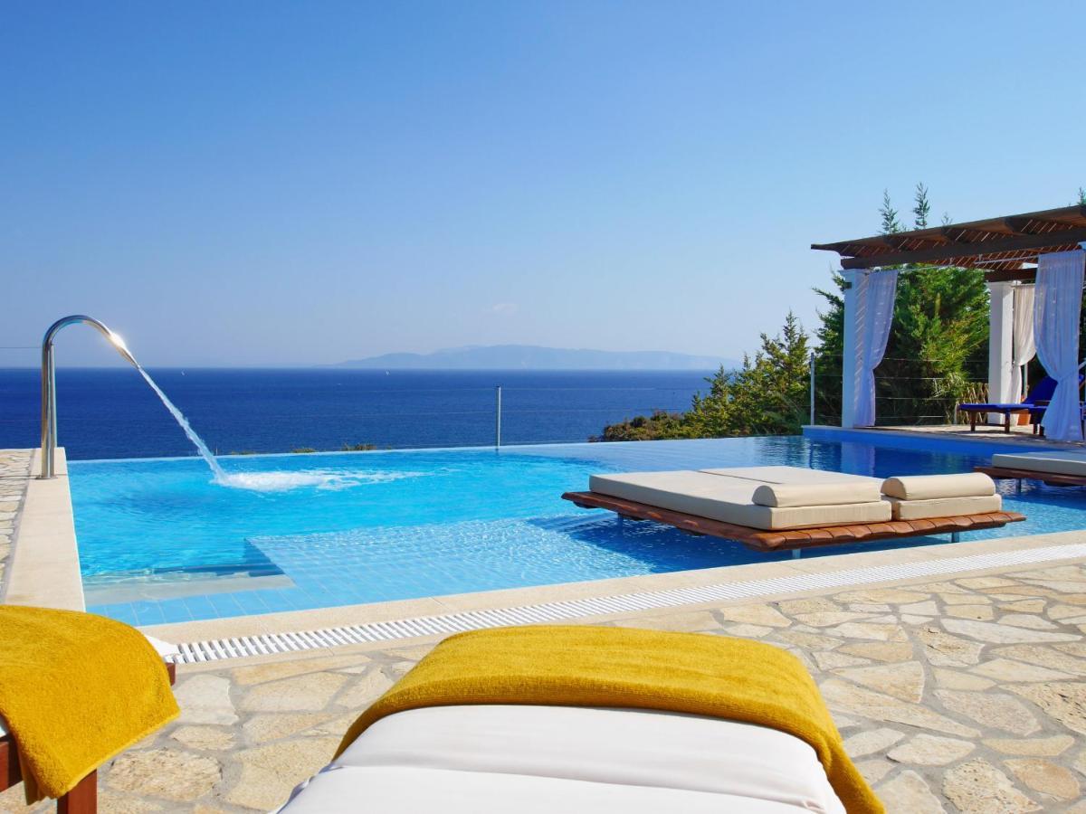 Kalypso Infinity Pool Villa *
