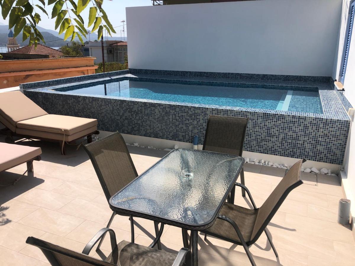 Metropolis House/villa With Garden & Pool-jacuzzi Villa *