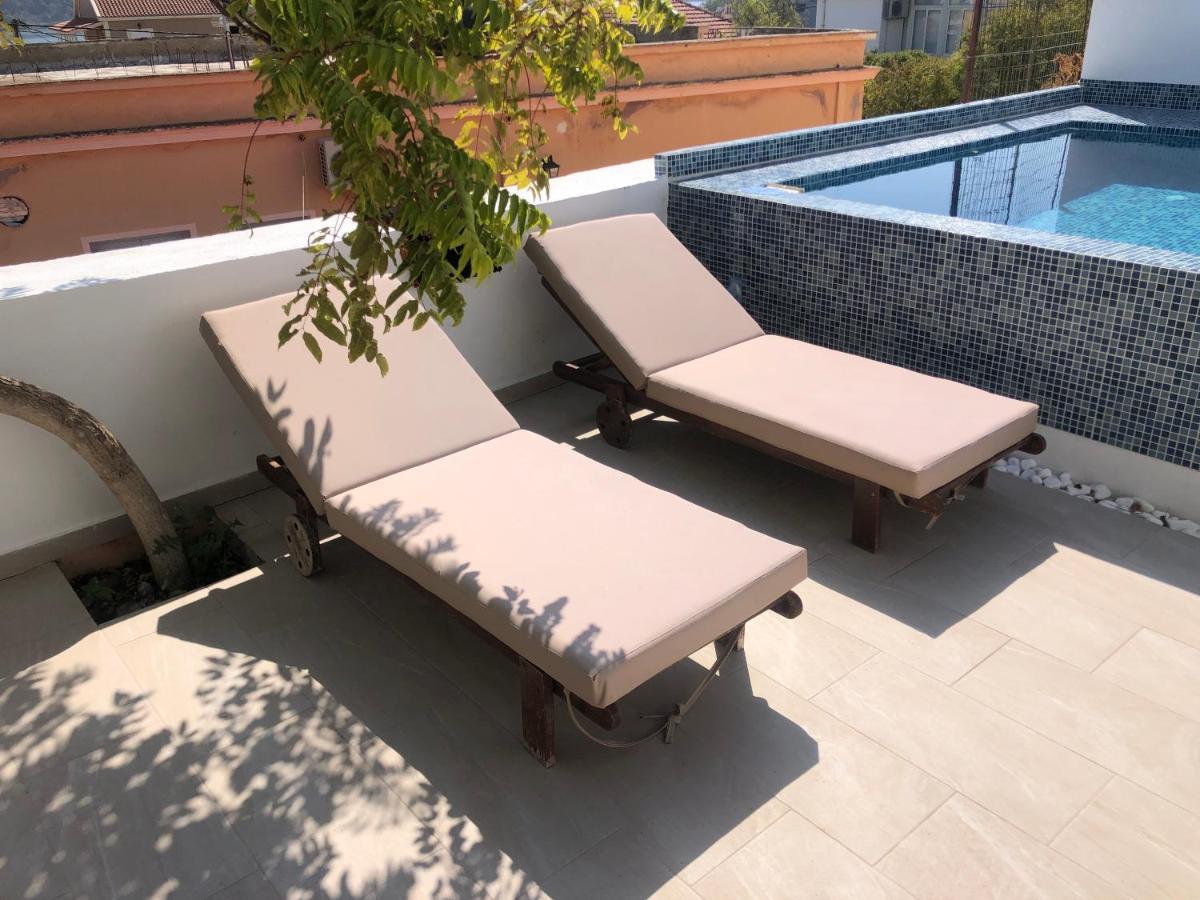 Metropolis House/villa With Garden & Pool-jacuzzi *
