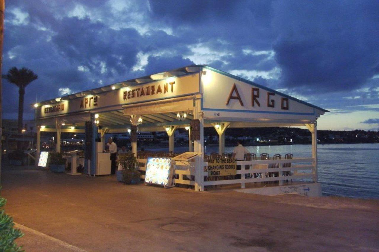 Zorbas 2* Hersonissos (Crete)