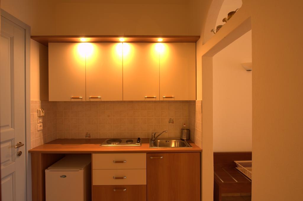 Summer Time - Aparthotel Agios Sostis (Tinos)