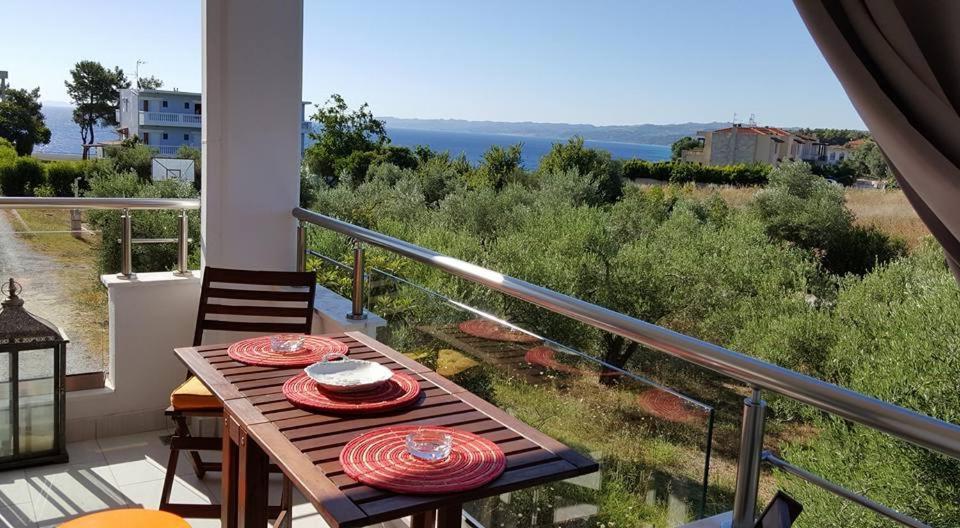 Evita , Athytos Wonderful ,63m2,a/c Holiday home