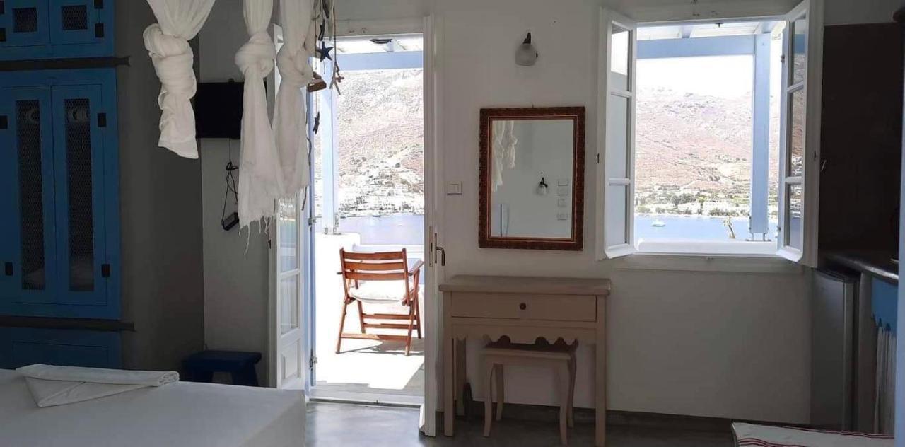 Amfitriti Serifos * Livadi (Serifos)
