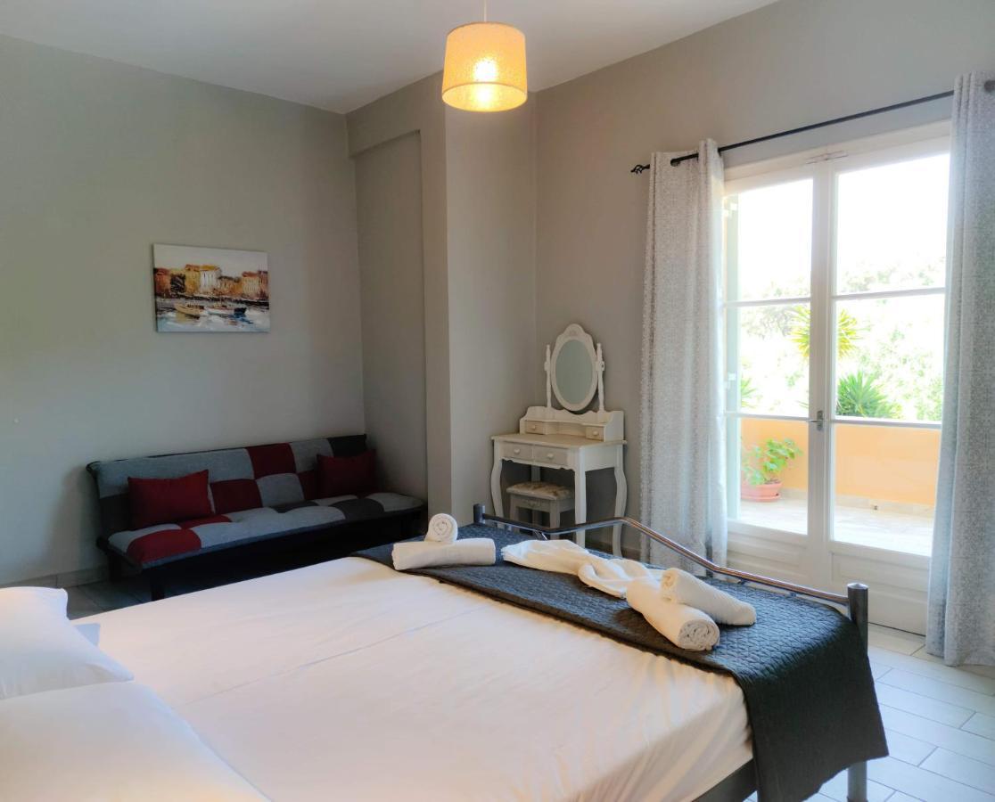 Kostas-ne Corfu With Heated Salt Swimming Pool Villa Agios Spyridon (Corfu)