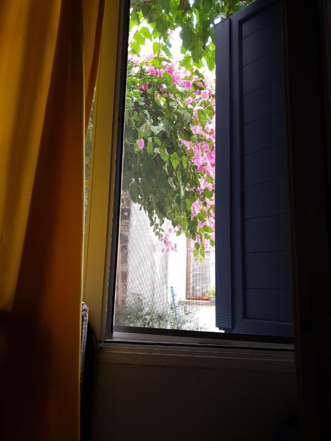 Kastro House