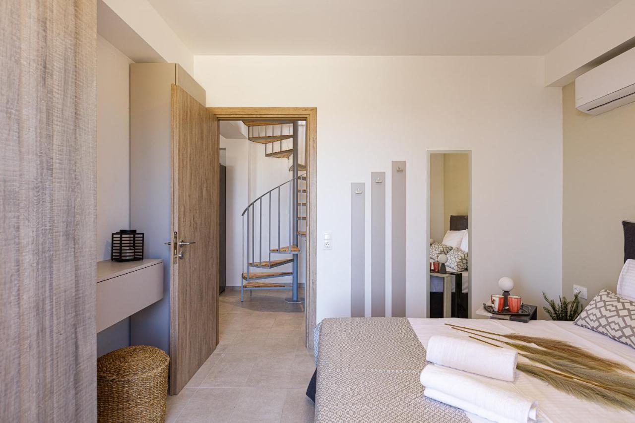 Mariva , South Crete ,