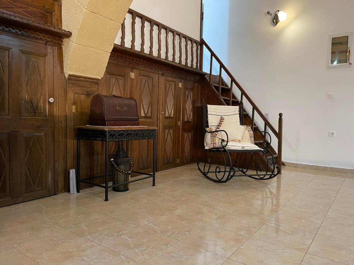 Apartment Kamara Traditional House *