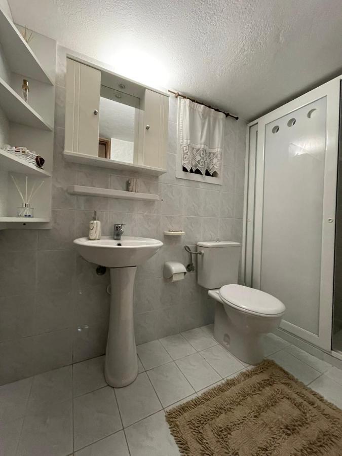 Apartment Kamara Traditional House