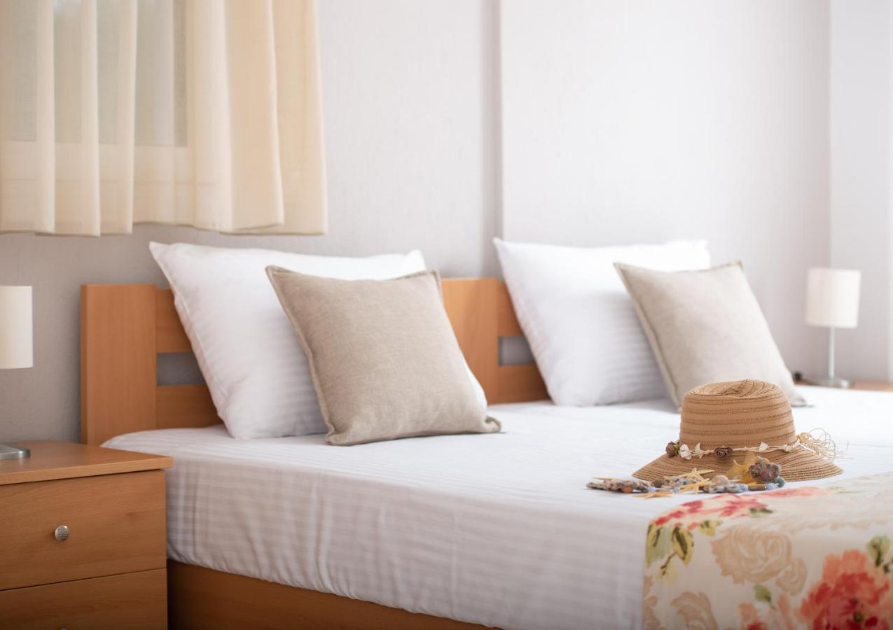 Aparthotel Agrelia