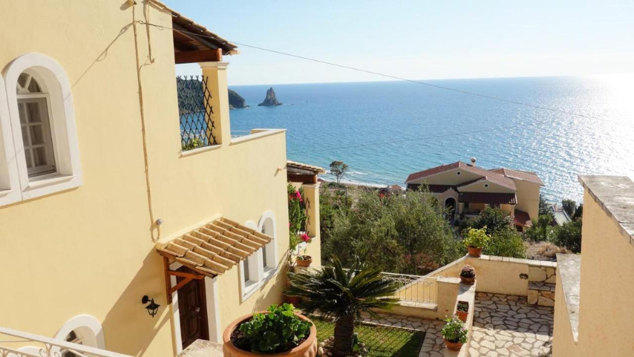 Apartment Natalia A With Panoramic Sea Views Of Agios Gordios Bay *
