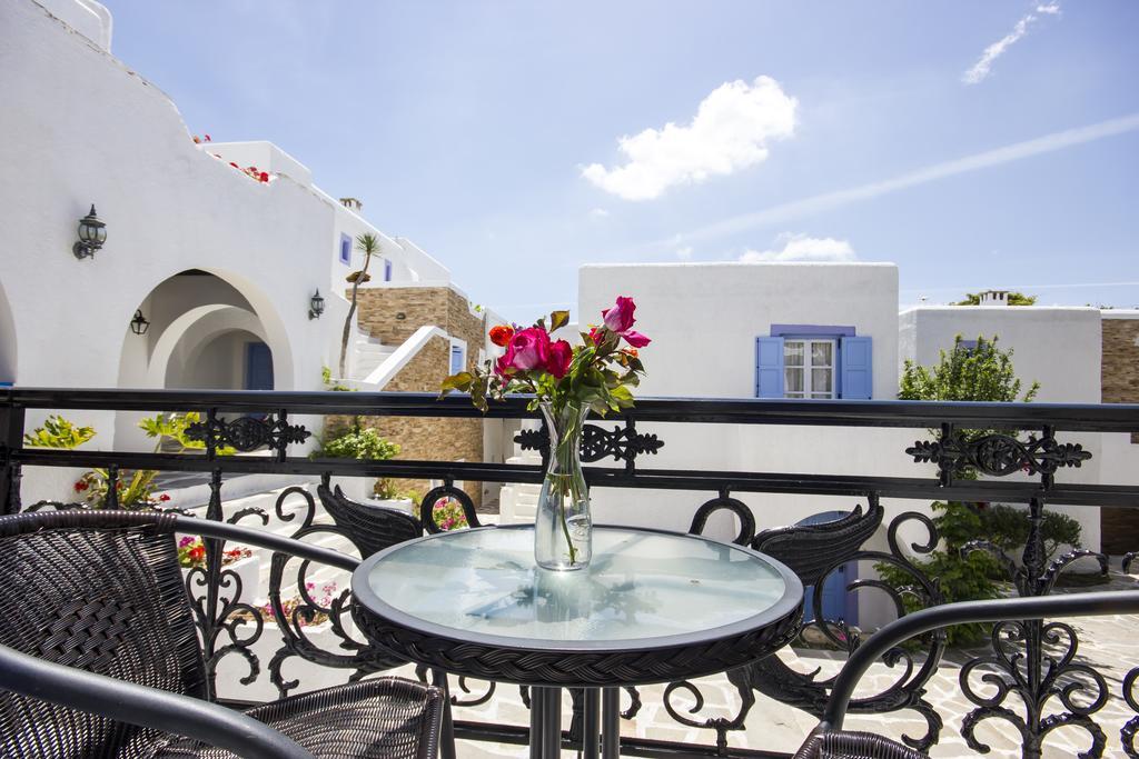 Hotel Naxos Holidays 3*