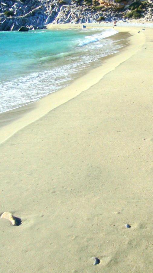 Traditional Stone House 1bedroom, Sea View, Syros Holiday home *
