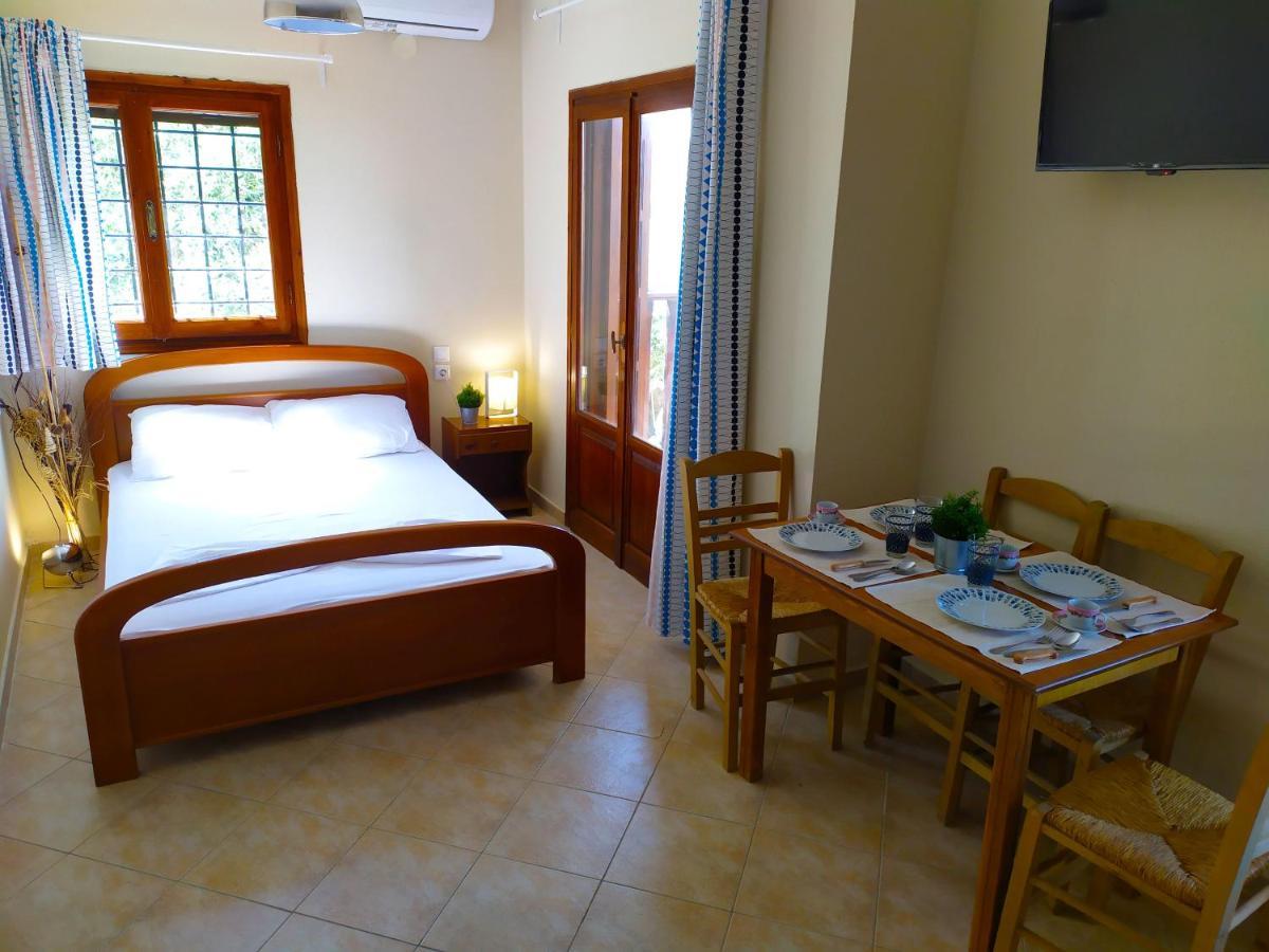Leonidas Greecefiloxenia Aparthotel