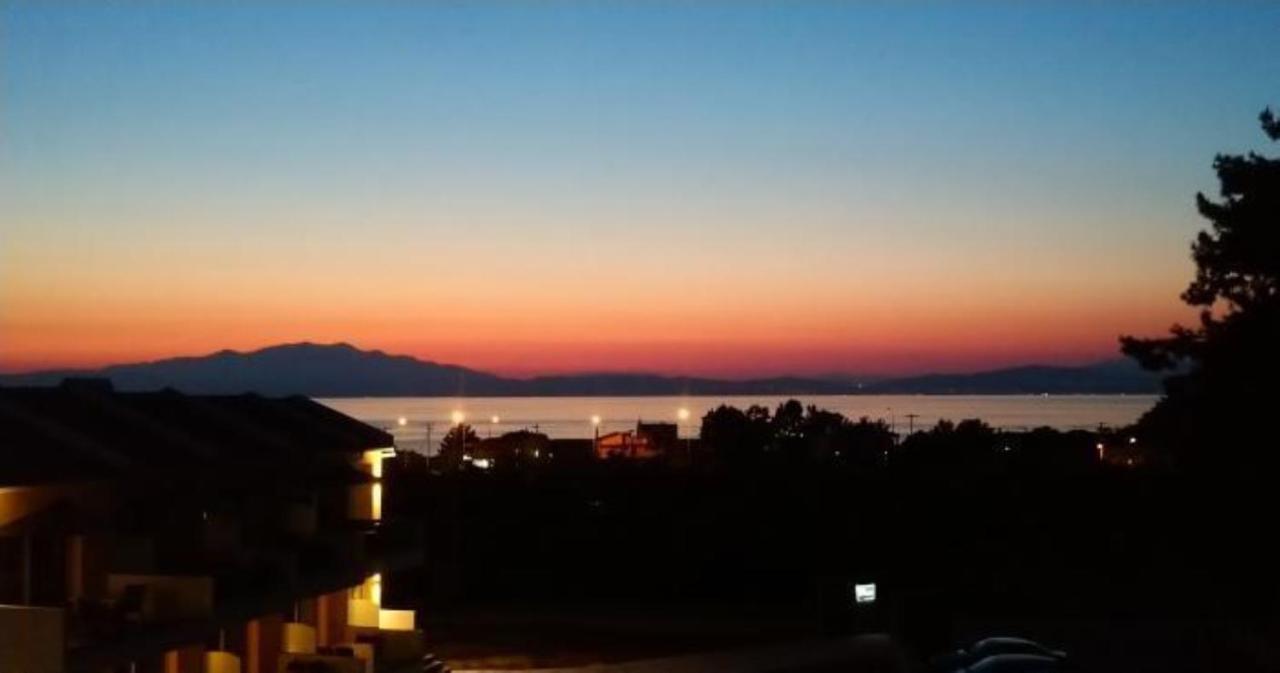 Solar * Skala Rachoni (Thasos)