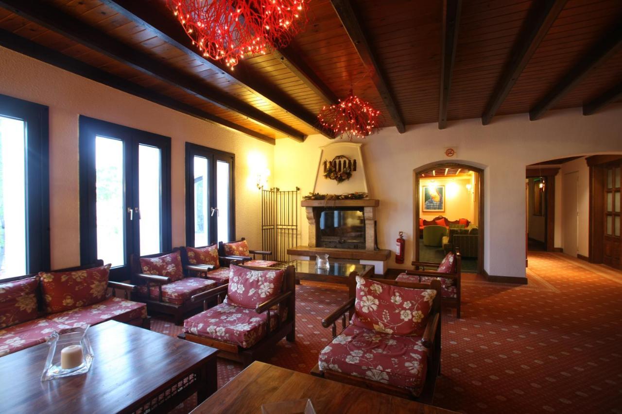 Montana Hotel