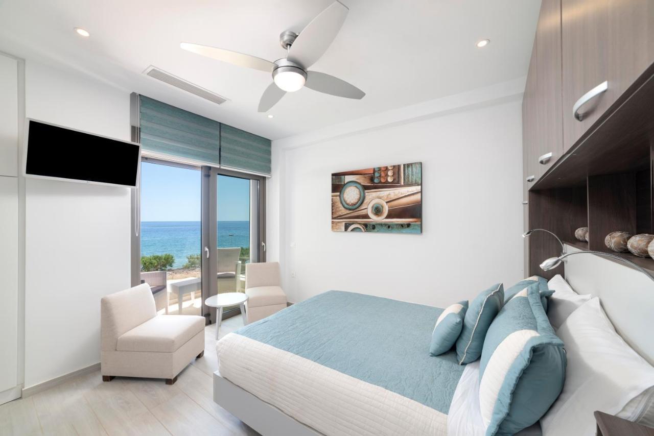 Moonlight Seafront Apartment Koutsouras