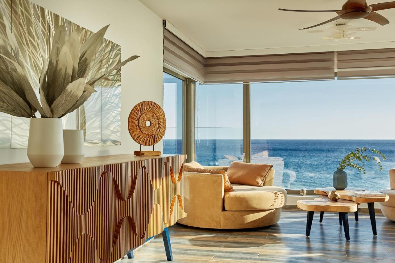 Moonlight Seafront Apartment Koutsouras