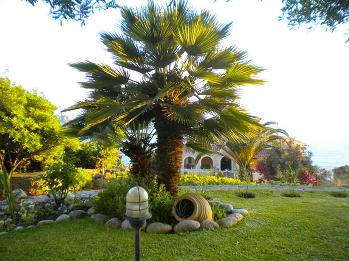 Natalia B With Panoramic Sea Views Of Agios Gordios Bay Apartment *