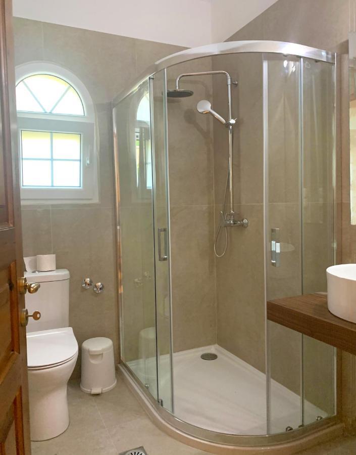 Natalia B With Panoramic Sea Views Of Agios Gordios Bay Apartment *