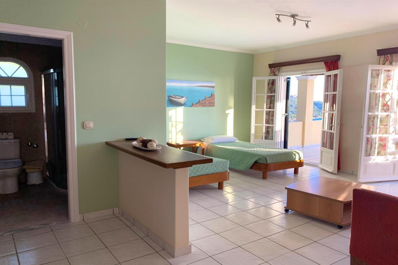 Natalia A With Panoramic Sea Views Of Agios Gordios Bay Apartment *