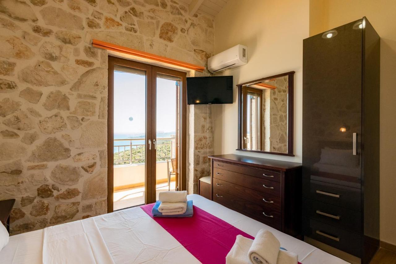 Orient Deluxe Villa Elatia (Zakynthos)