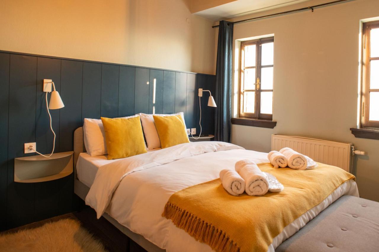 Charis Guest house