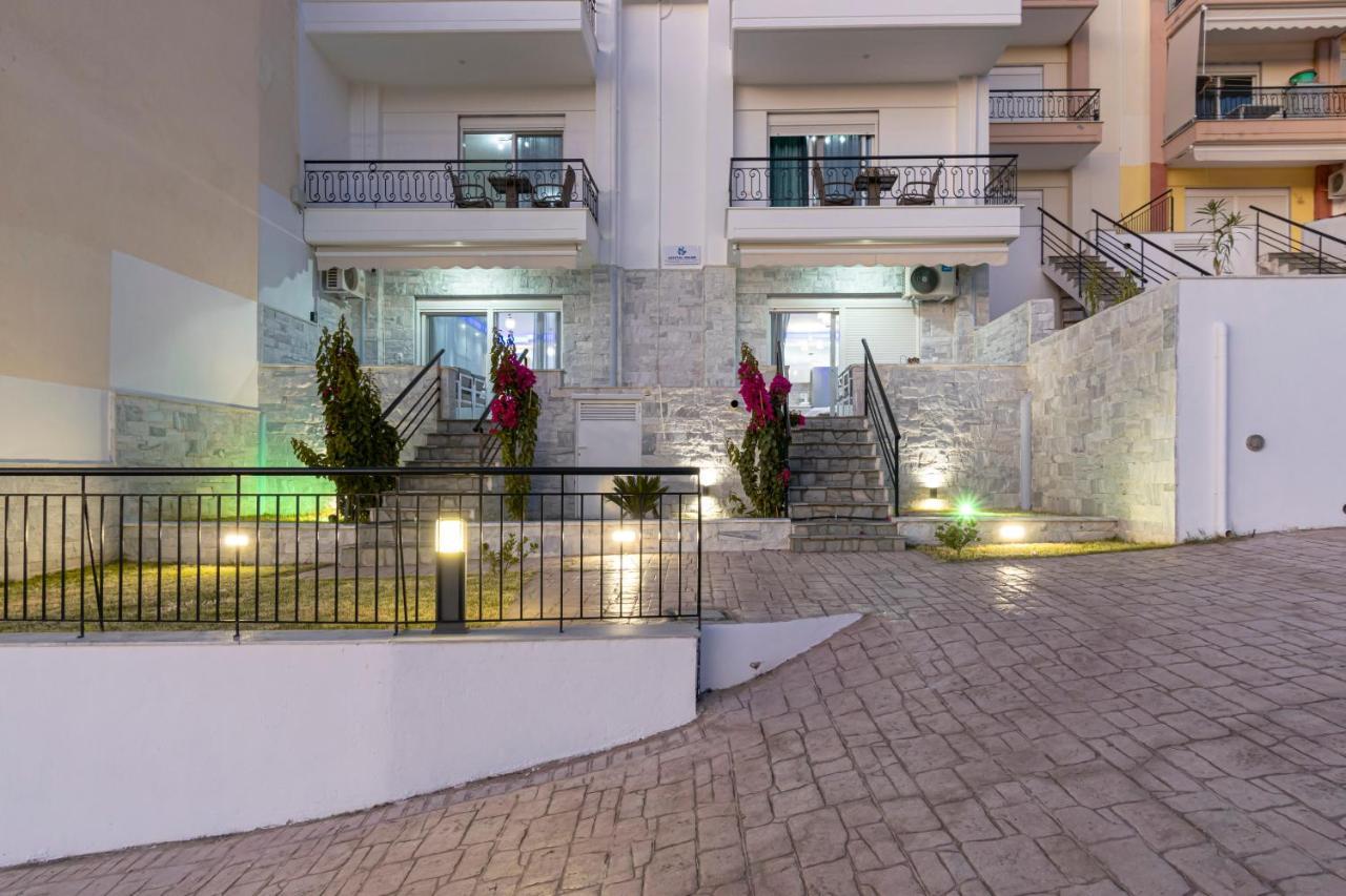 Crystal House * Neos Marmaras