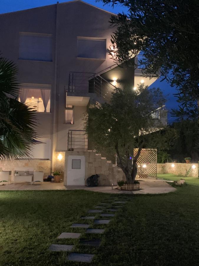 Evita , Athytos Wonderful ,63m2,a/c *