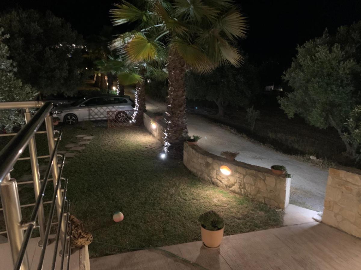 Evita , Athytos Wonderful ,63m2,a/c Holiday home