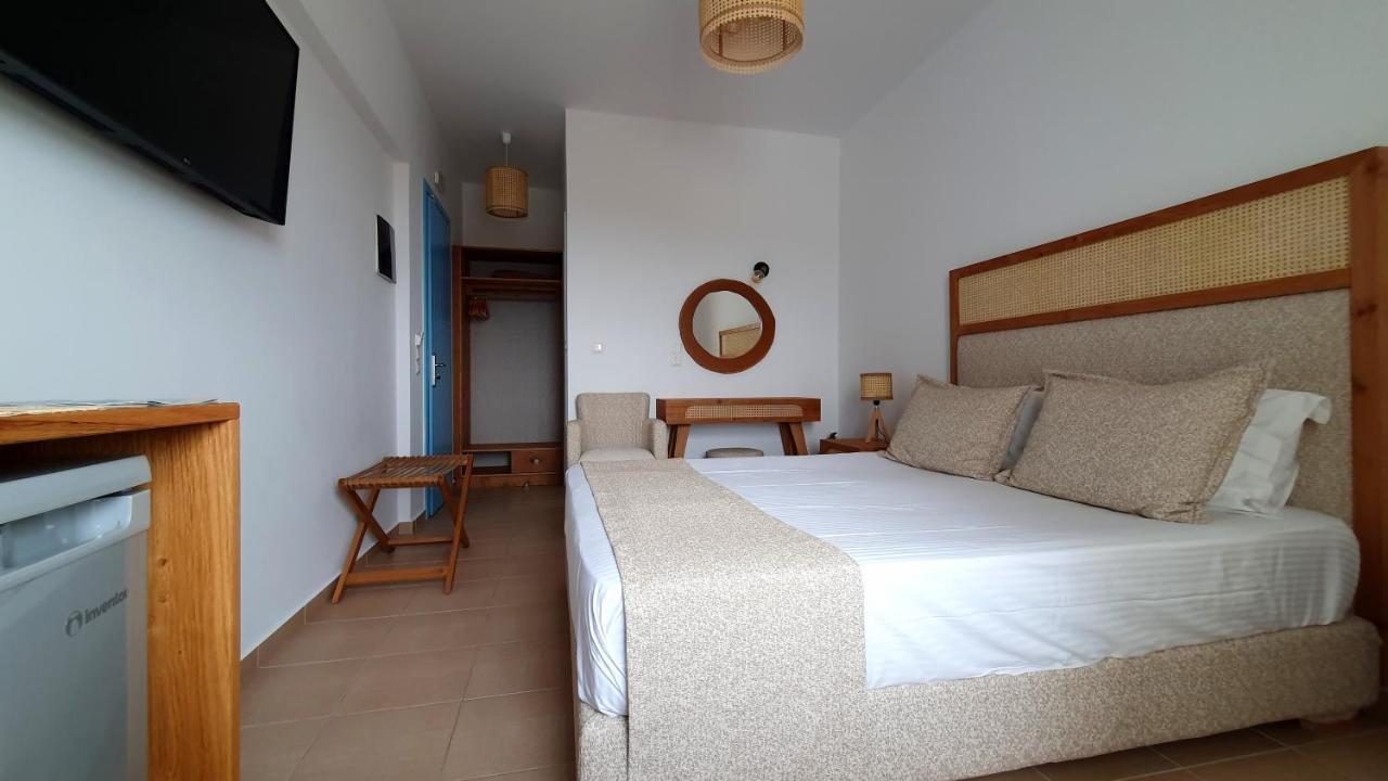 Sarakiniko Guest house 2*
