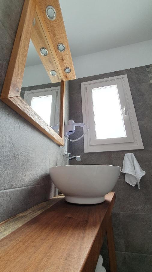 Guest house Sarakiniko 2*