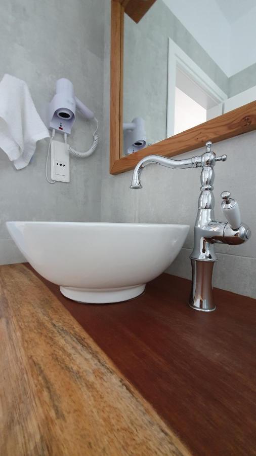Sarakiniko Guest house
