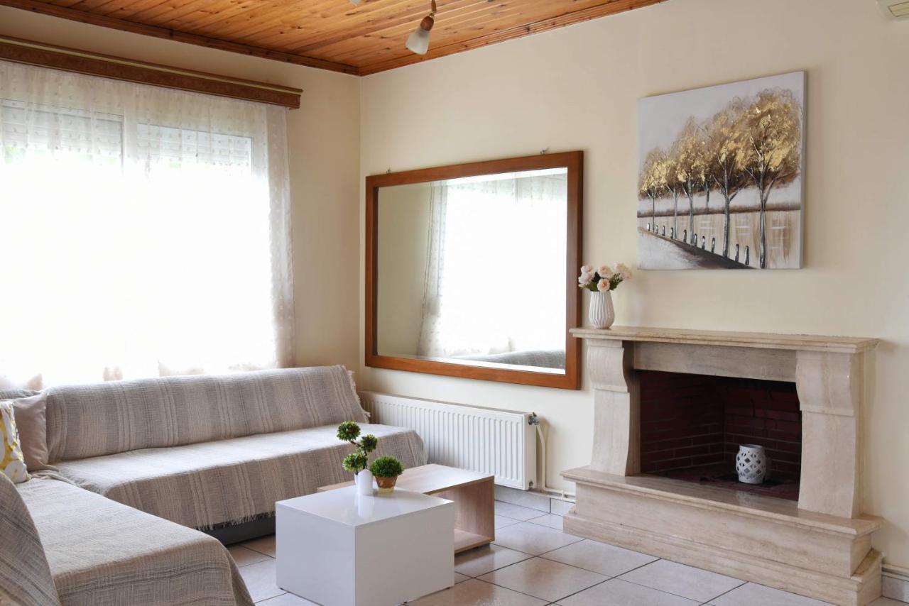 Summer Panorama Retreat - Yard, Barbeque, Up To 7 Apartment Epanomi