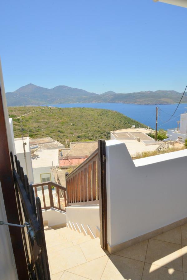 Sea View Apartment Tripiti